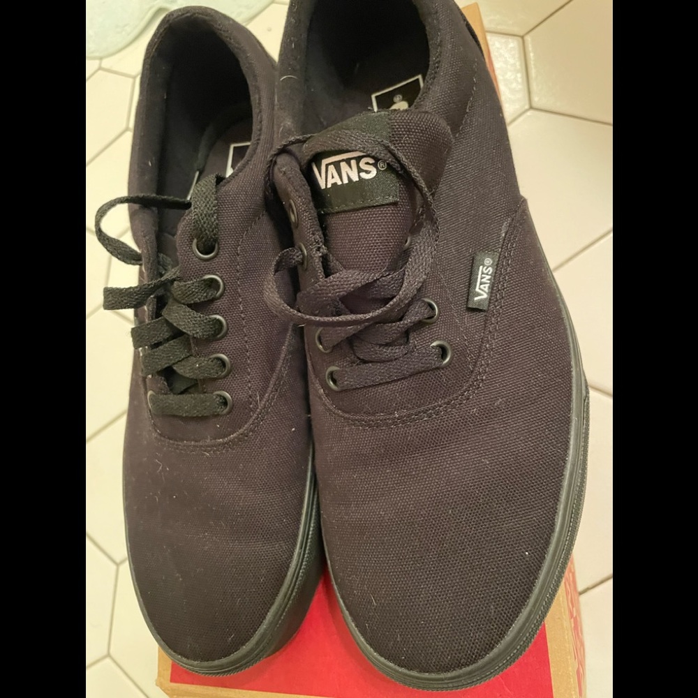 Vans mens size 9.5!